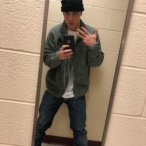 Meet your Posher, Sean